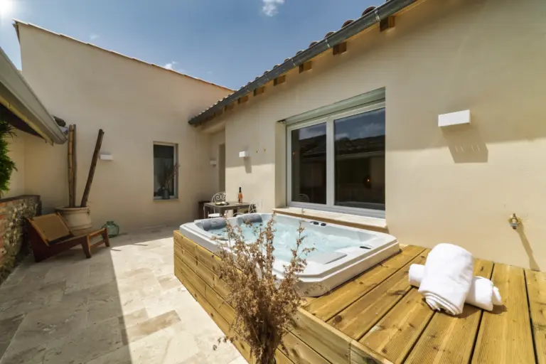 oliveraie-eurocentre-location-chambre-hote-appartement-hotel-spa-charme-toulouse-alcove-image-22